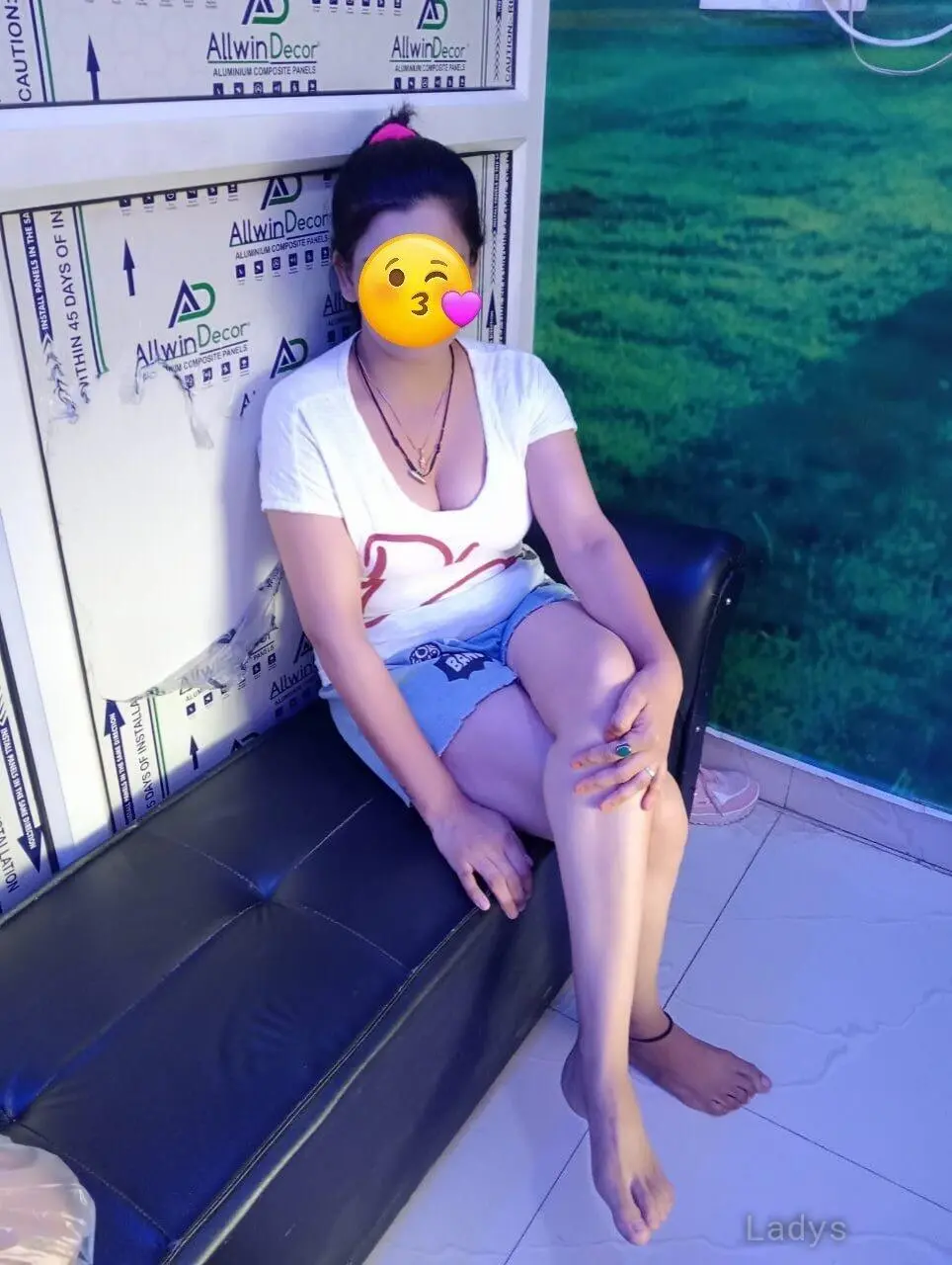Meera, 25 years old Butwal escort girl with big tits, height 167 sm, Weight kg