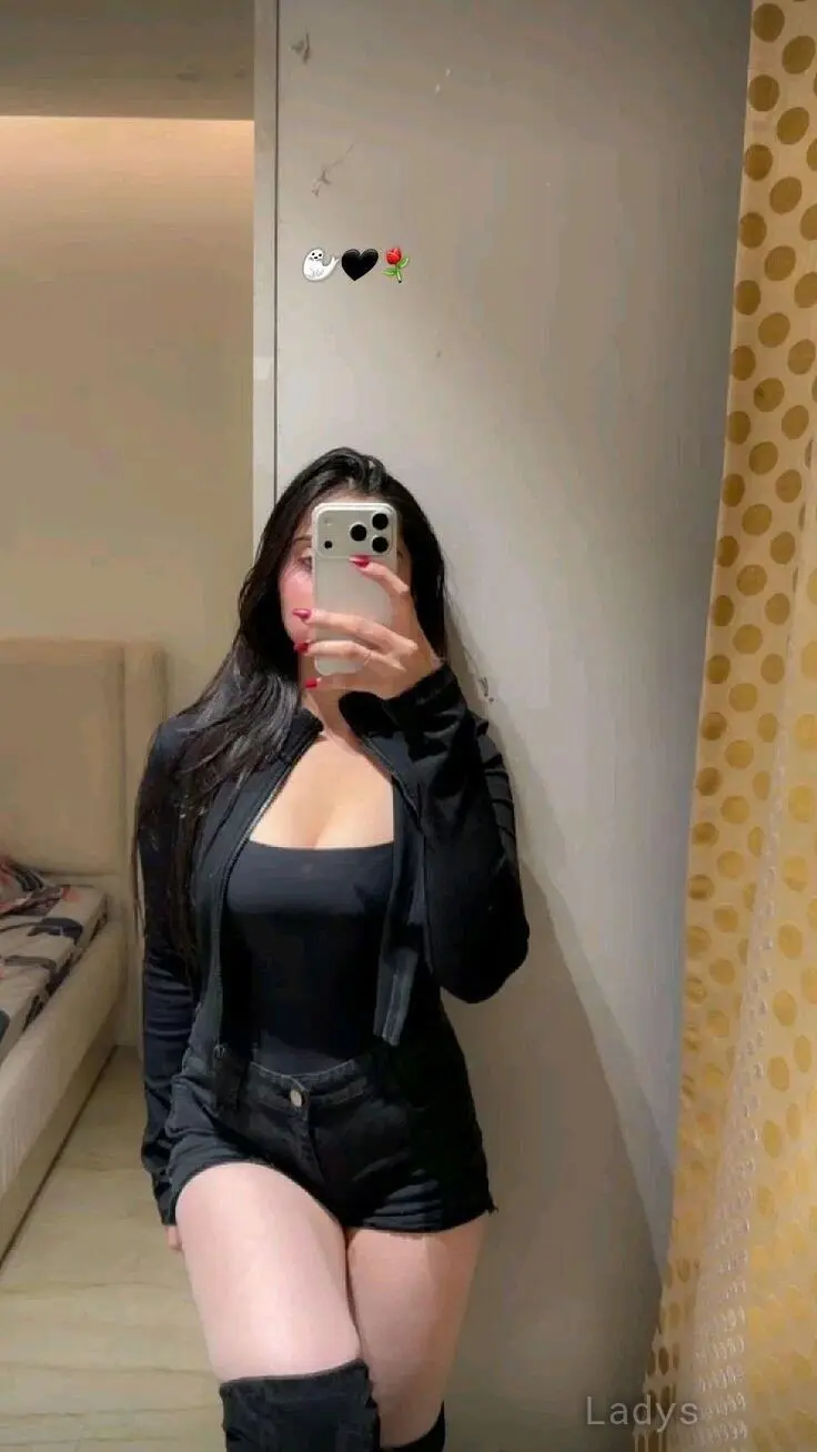 Dana, 25 years old Cairo escort girl with big tits, height 169 sm, Weight  kg