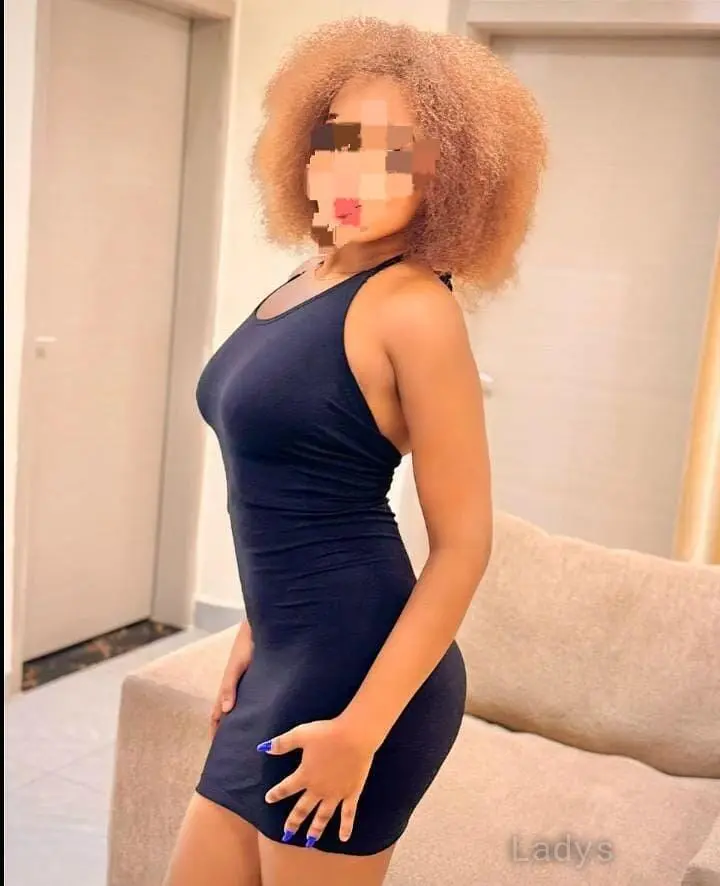 Nora, 26 years old Cairo escort girl with big tits, height 153 sm, Weight  kg