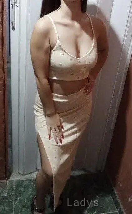 Sally, 24 years old Cairo escort girl with big tits, height 165 sm, Weight kg