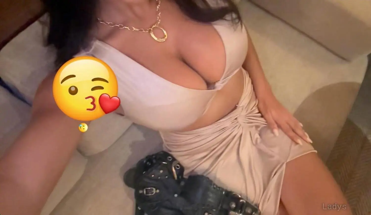 Kiki, 24 years beautiful nude Cairo escorts girl, height 175 sm, Weight  kg