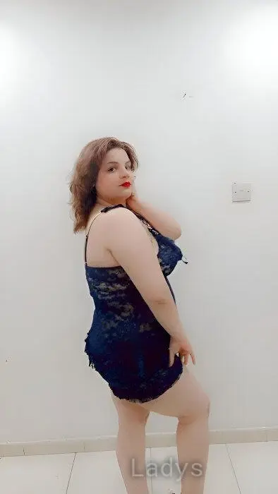 Logy, 26 years beautiful nude Cairo escorts girl, height 169 sm, Weight 69 kg