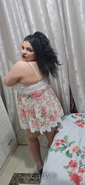 Nona, 23 years beautiful nude Cairo escorts girl, height 165 sm, Weight 84 kg