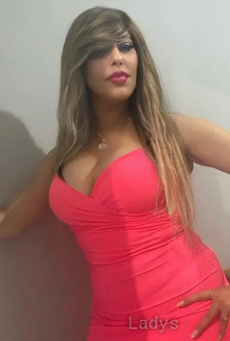 Rama, 24 years beautiful nude Cairo escorts girl, height 164 sm, Weight 65 kg