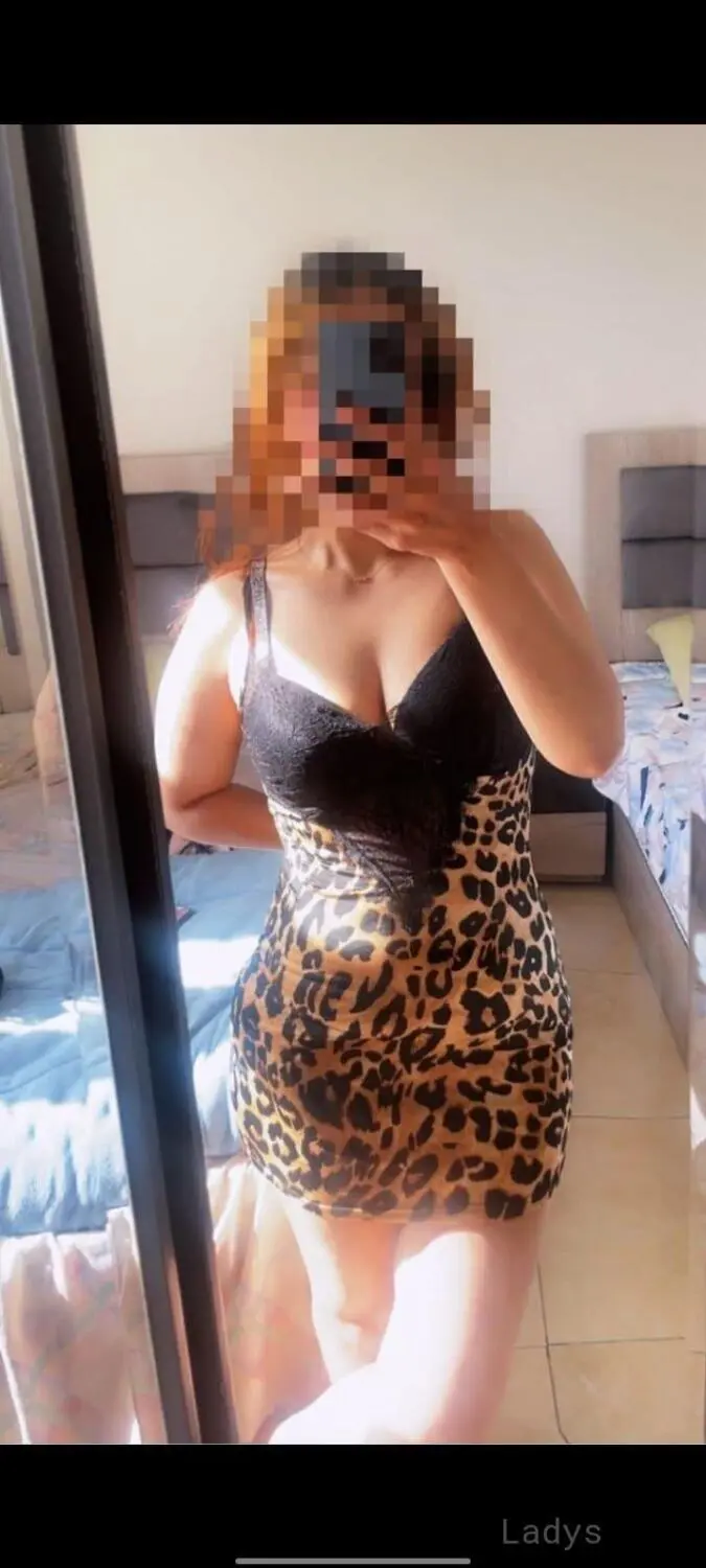 Rana, 28 years beautiful nude Cairo escorts girl, height 165 sm, Weight  kg