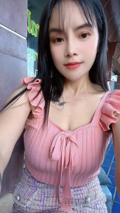 Ranxiang, 27 years beautiful nude Cairo escorts girl, height 165 sm, Weight 53 kg