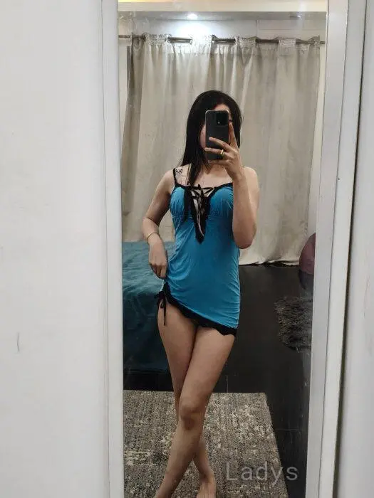 Tala, 21 years beautiful nude Cairo escorts girl, height 164 sm, Weight 47 kg