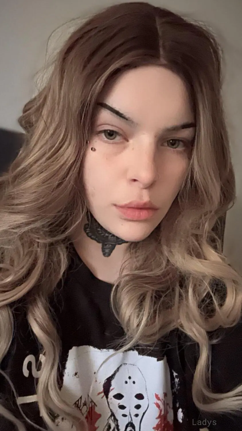 Zeeyah, 27 years beautiful nude Cairo escorts girl, height sm, Weight kg