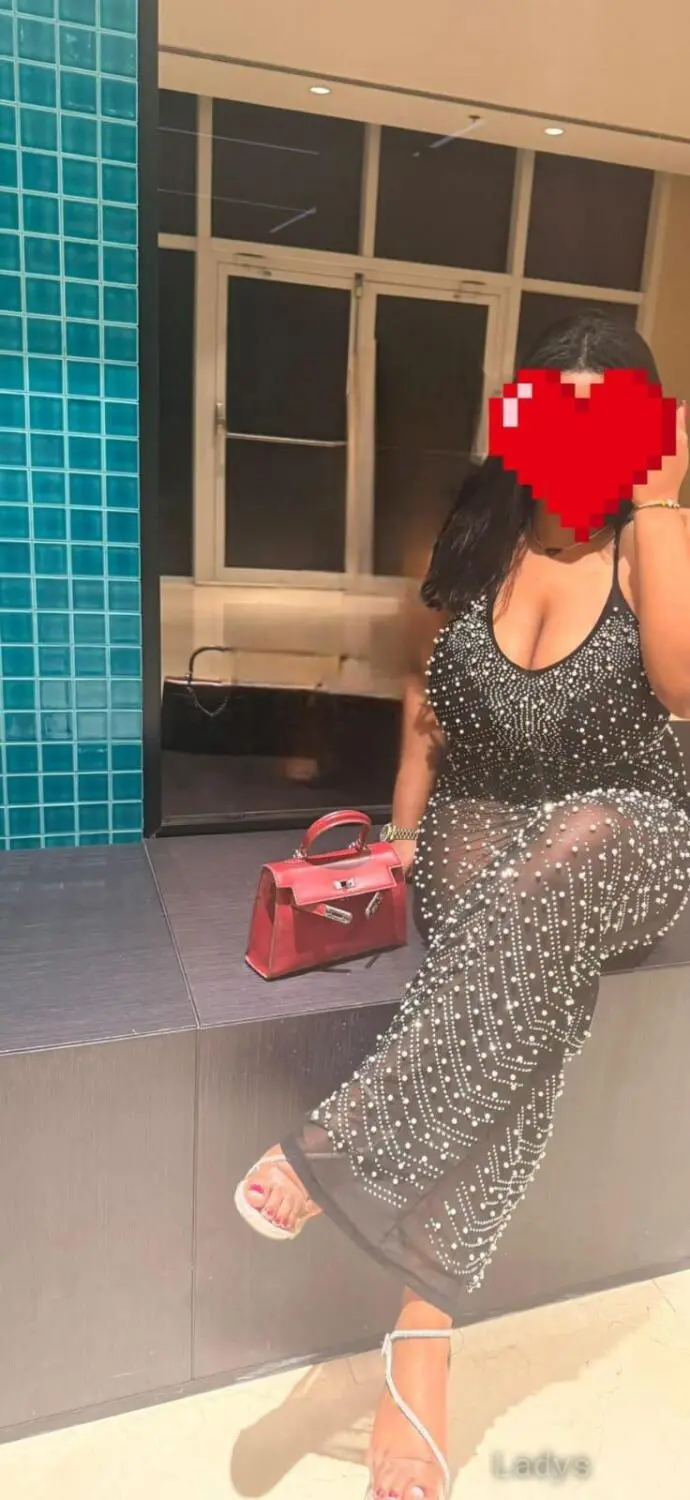 Zolee, 23 years beautiful nude Cairo escorts girl, height 160 sm, Weight  kg