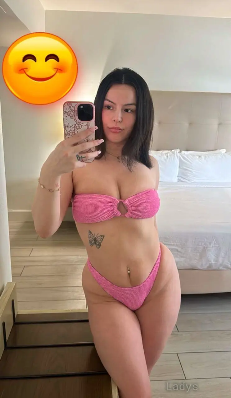 Floriace, 26 years old Cambridge escort girl with big tits, height 170 sm, Weight 52 kg