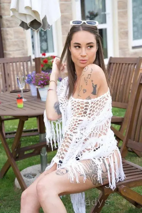 Barby, 25 years beautiful nude Cannes escorts girl, height 168 sm, Weight 54 kg