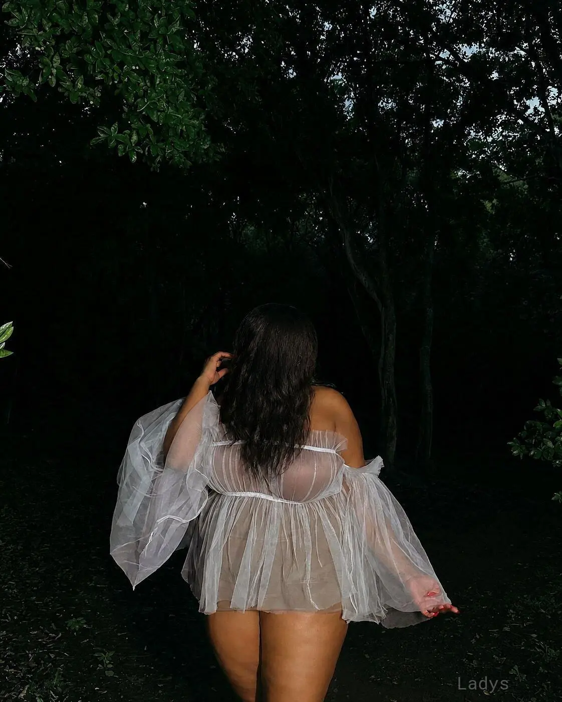 Kiki, 24 years old Cape Town escort girl with big tits, height  sm, Weight  kg