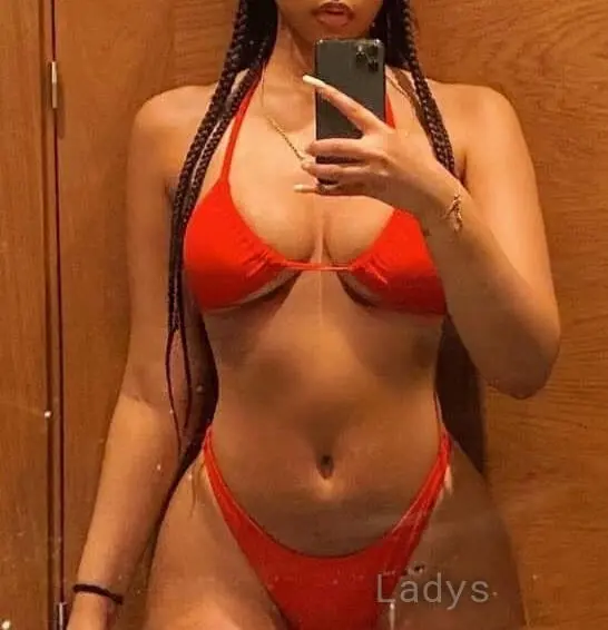 Mikayla, 20 years beautiful nude Casablanca escorts girl, height 170 sm, Weight 62 kg