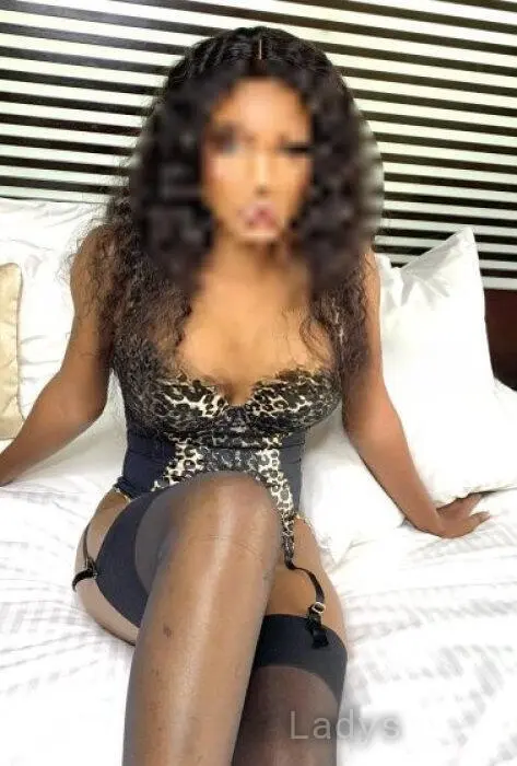 Ritah, 23 years beautiful nude Casablanca escorts girl, height 170 sm, Weight 61 kg
