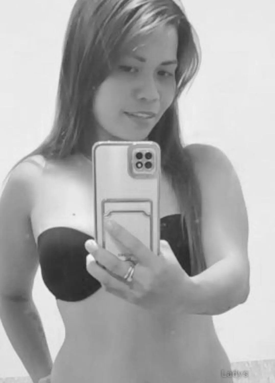 Tricia, 28 years old Cebu City escort girl with big tits, height 157 sm, Weight  kg