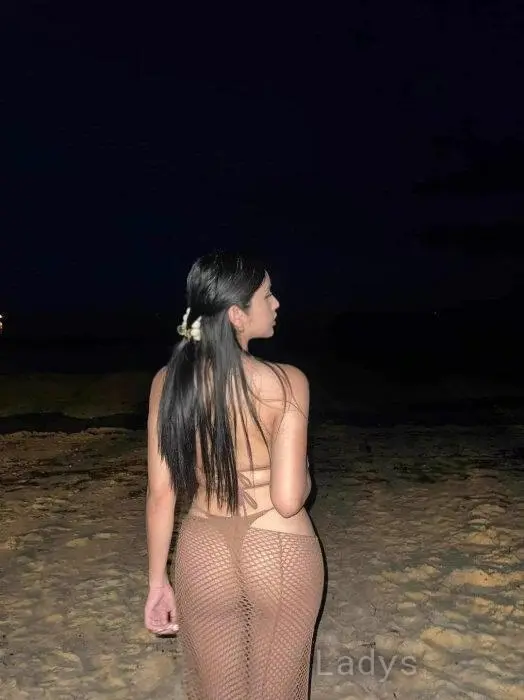 Andrea, 26 years beautiful nude Cebu City escorts girl, height 159 sm, Weight 50 kg