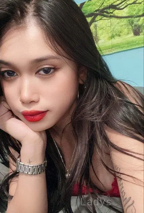 Jhanna, 28 years beautiful nude Cebu City escorts girl, height 165 sm, Weight 52 kg