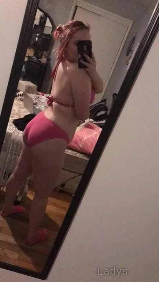 SEXY LAURA, 24 years beautiful nude Cedar Rapids escorts girl, height 165 sm, Weight 80 kg