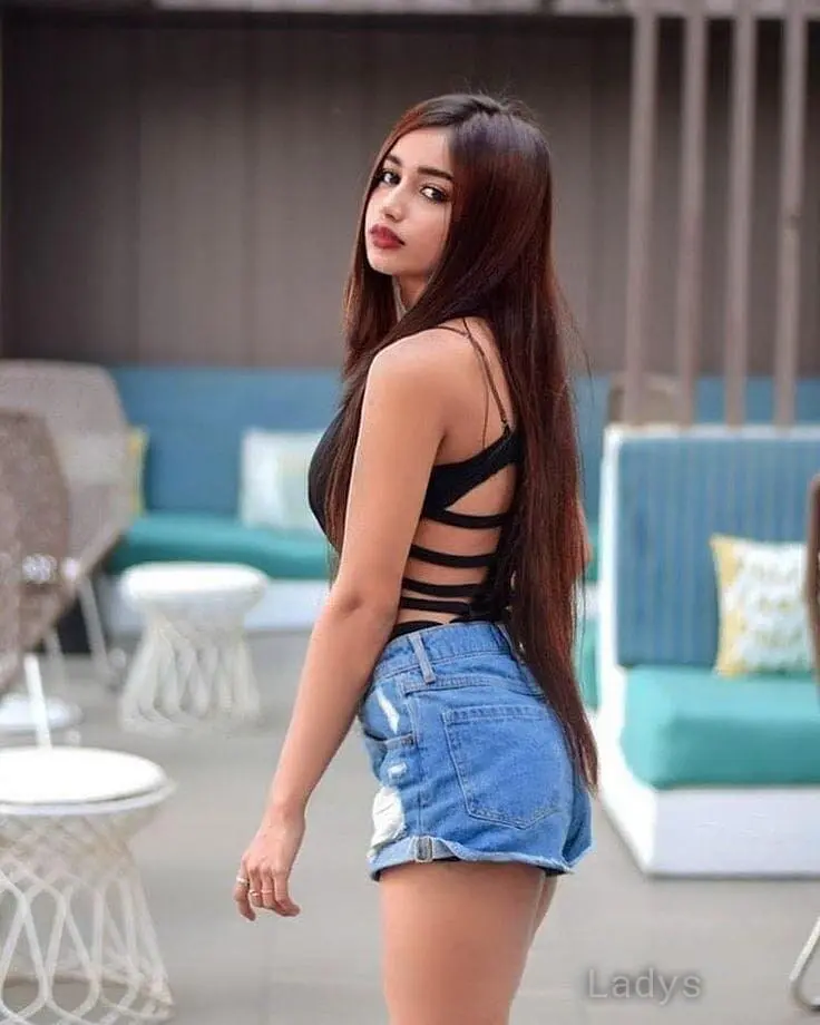 Ananya, 22 years old Chandigarh escort girl with big tits, height 164 sm, Weight kg