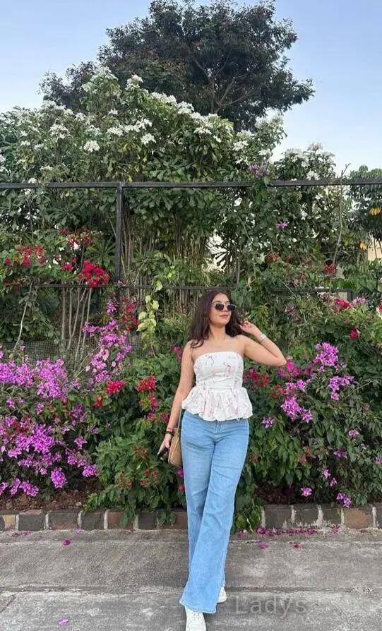 Darshti, 24 years old Chandigarh escort girl with big tits, height  sm, Weight  kg