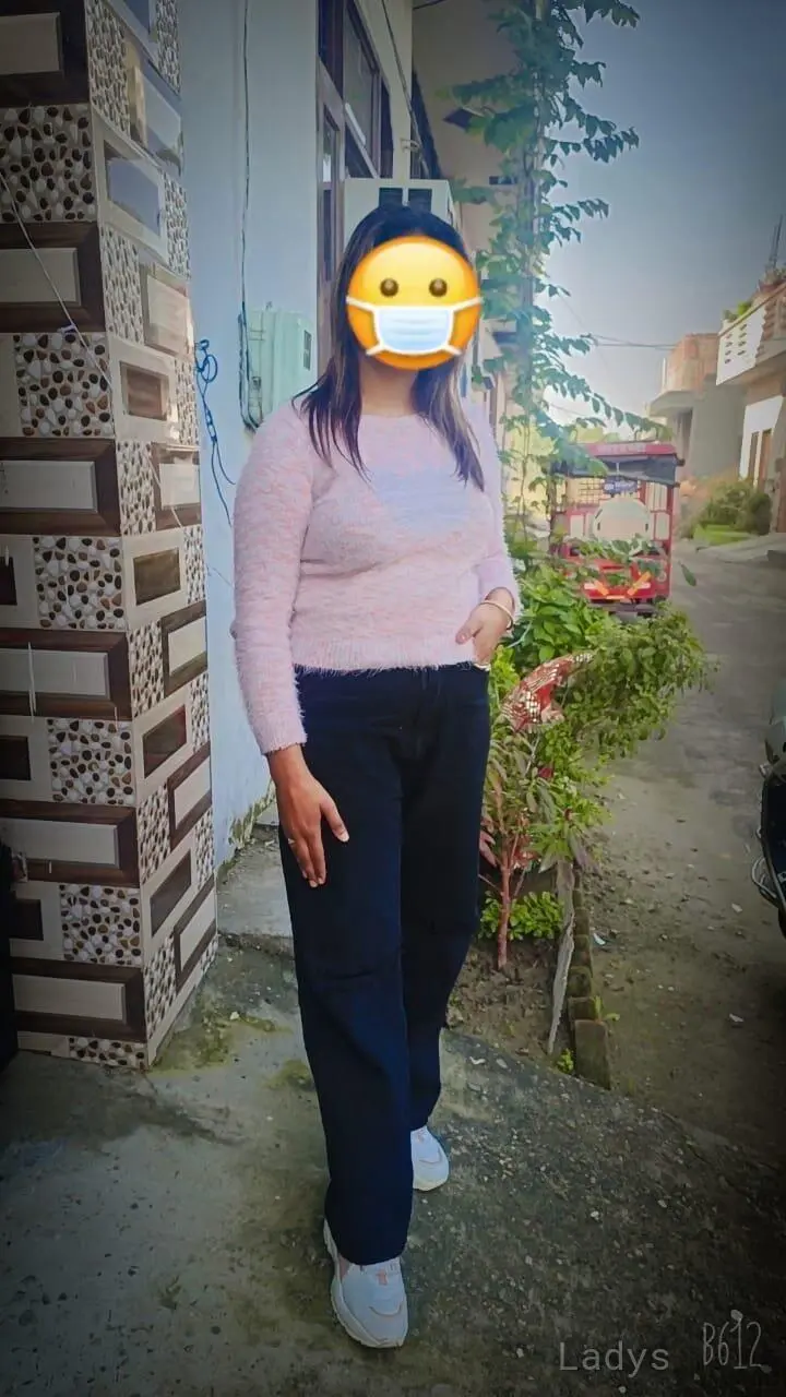 Heena, 27 years beautiful nude Chandigarh escorts girl, height 167 sm, Weight  kg