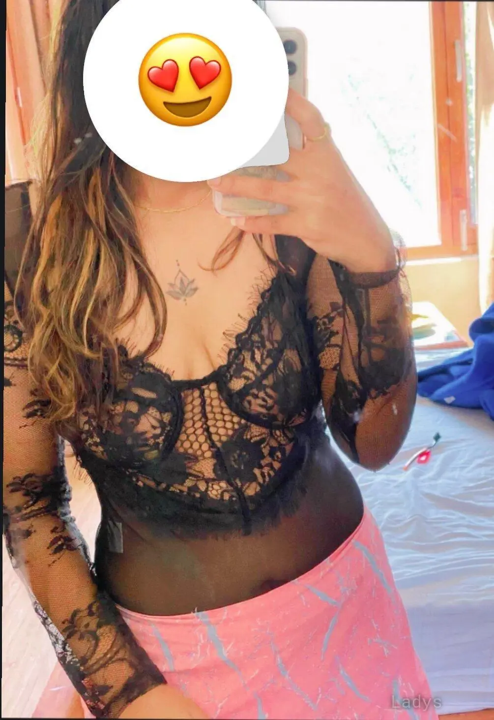 Neha, 22 years beautiful nude Chandigarh escorts girl, height 153 sm, Weight  kg