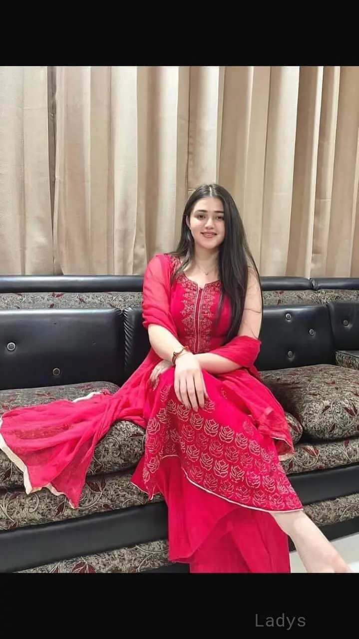 Neha, 21 years beautiful nude Chandigarh escorts girl, height 153 sm, Weight kg