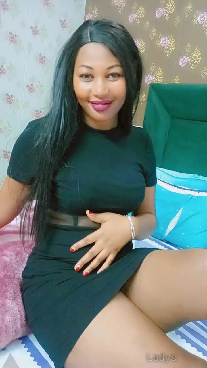 Pinky, 25 years beautiful nude Chandigarh escorts girl, height  sm, Weight  kg
