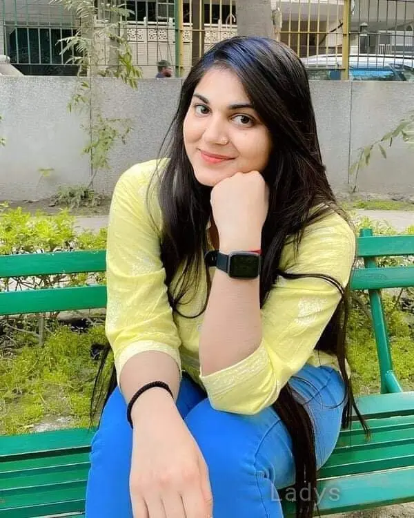 Vidhya, 21 years beautiful nude Chandigarh escorts girl, height 167 sm, Weight  kg