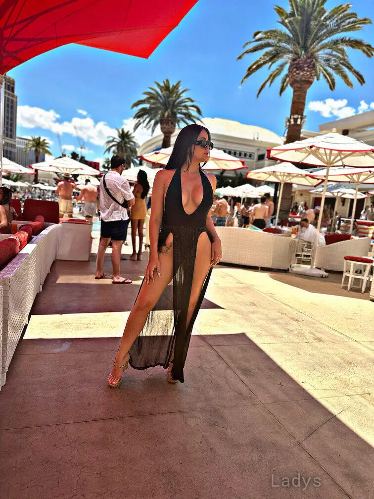 Samantha, 26 years beautiful nude Charleston escorts girl, height 168 sm, Weight 59 kg