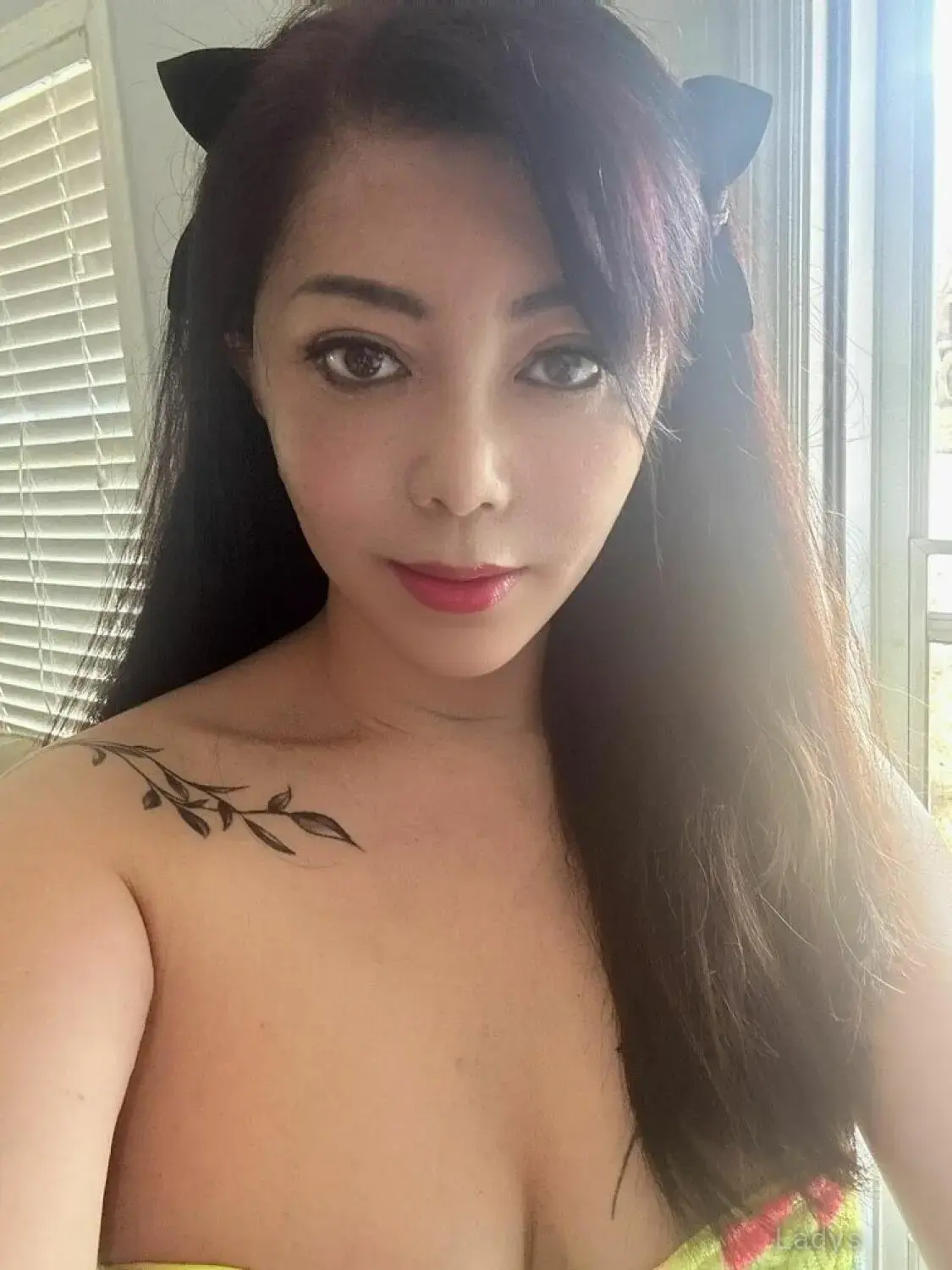 TINA, 27 years old Charlotte escort girl with big tits, height 167 sm, Weight 50 kg