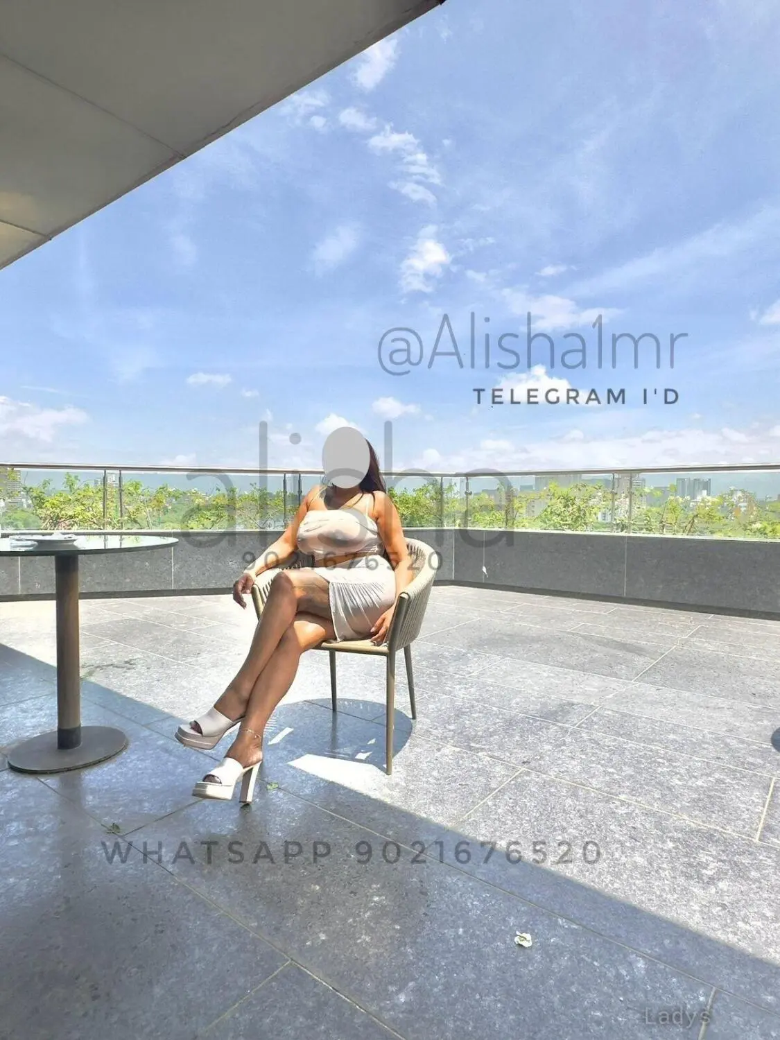 Alisha, 26 years asian escorts girl, height 160 sm, Weight  kg, Chennai eacort