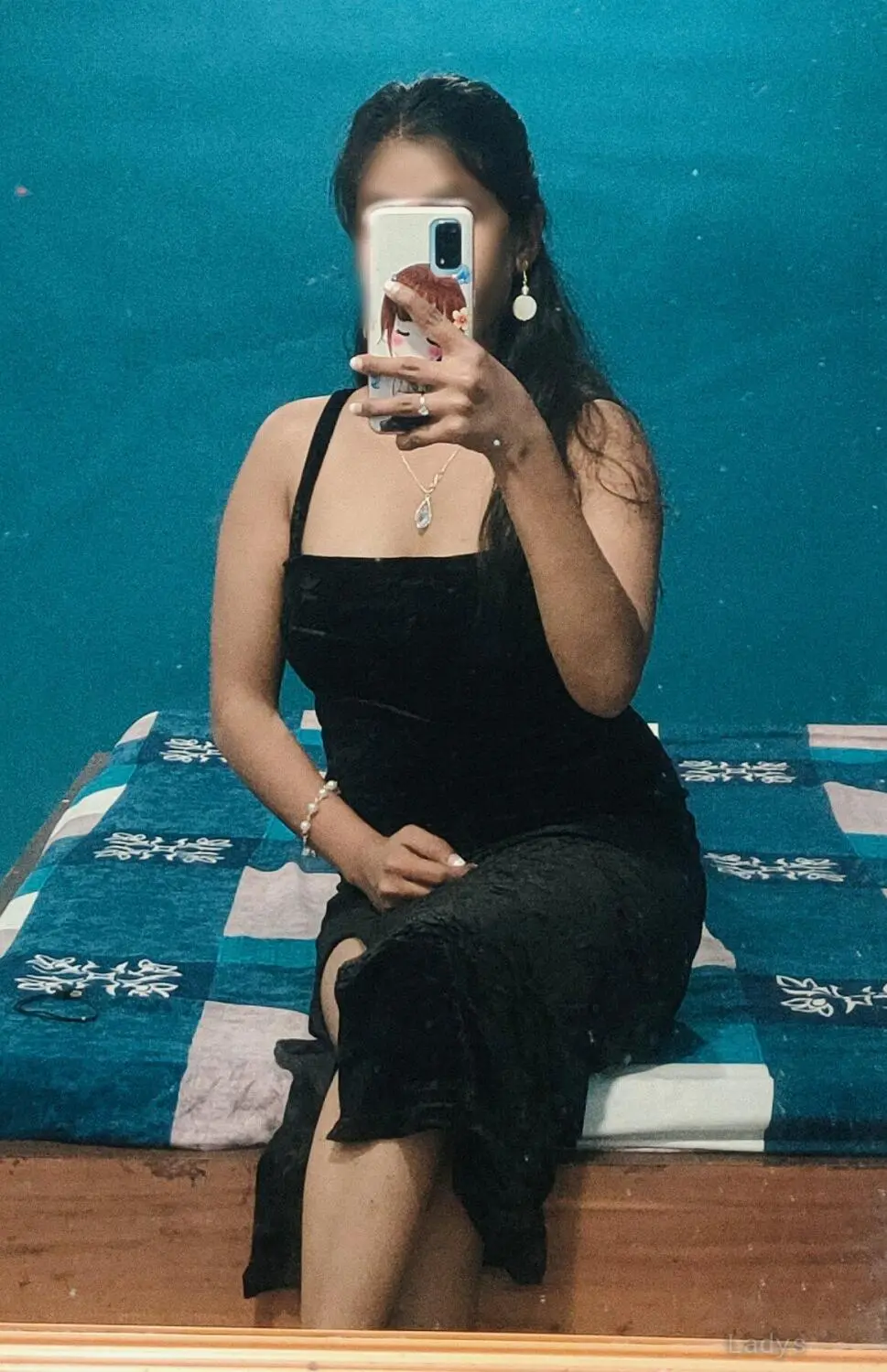Anisha, 24 years old Chennai escort girl with big tits, height 164 sm, Weight  kg