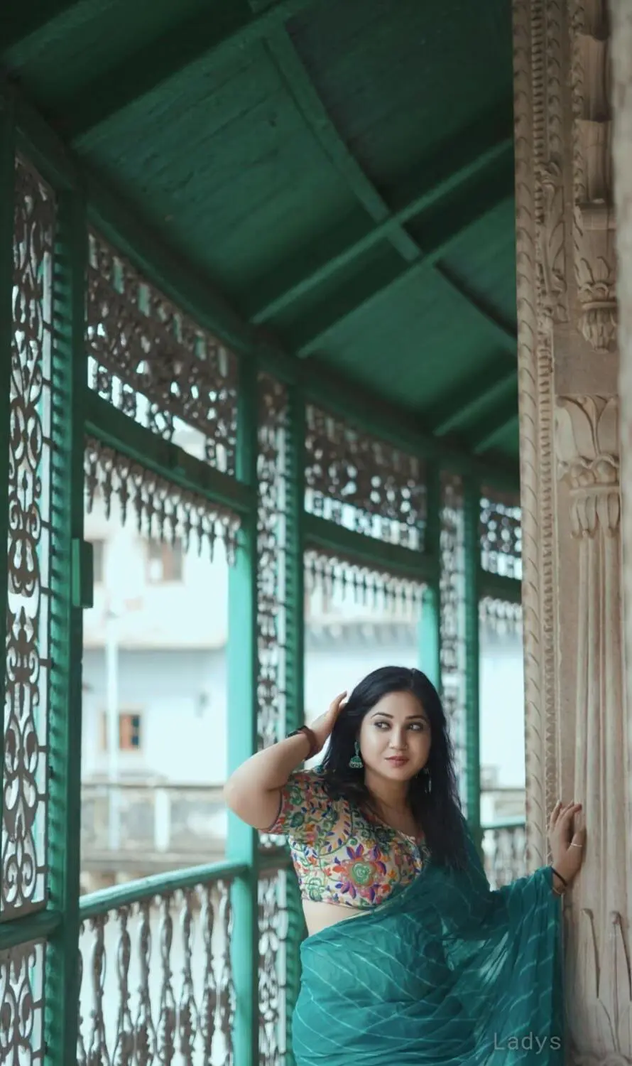 Ankita,  years old Chennai escort girl with big tits, height  sm, Weight  kg