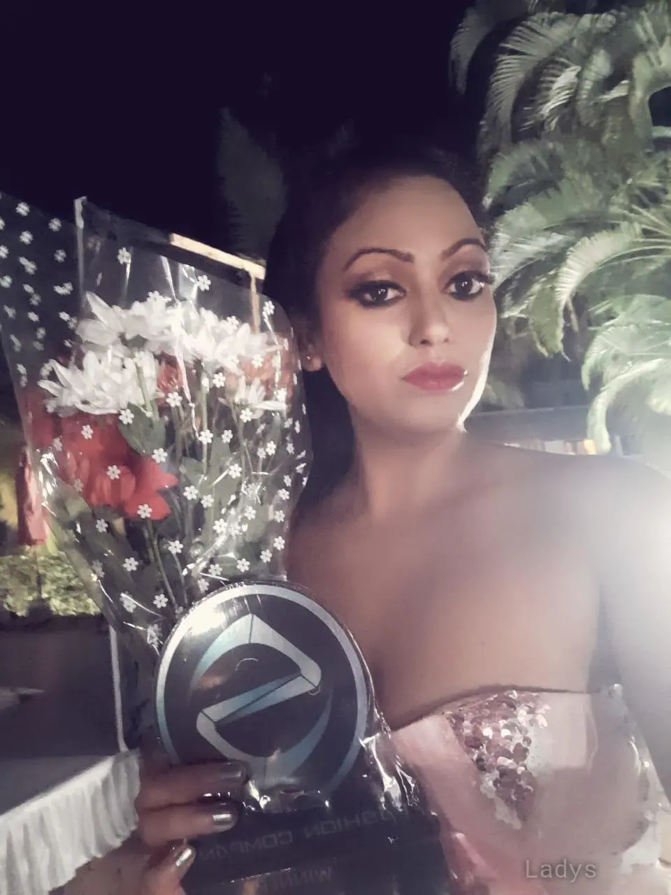 Ashmita Sharma, years old Chennai escort girl with big tits, height 184 sm, Weight kg