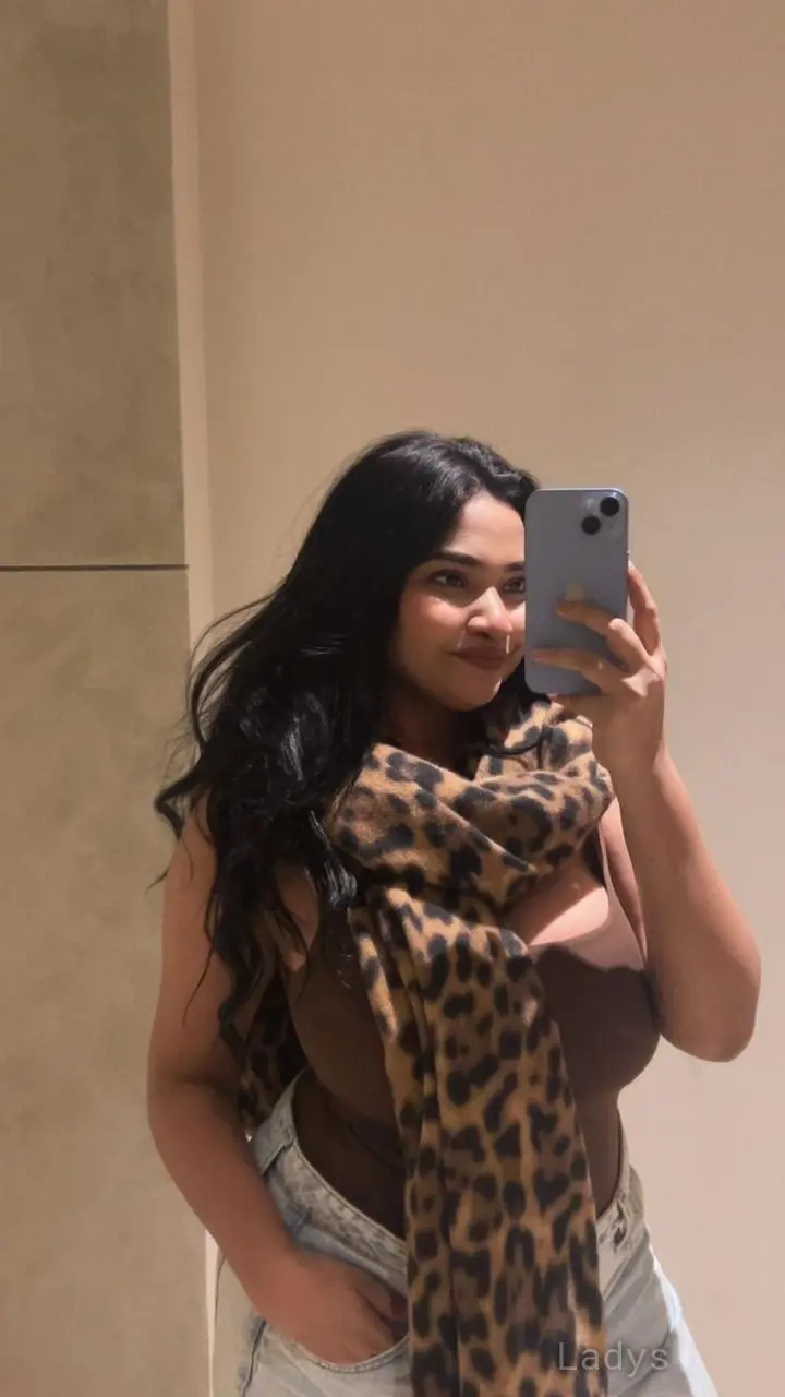 Barbara,  years old Chennai escort girl with big tits, height  sm, Weight  kg