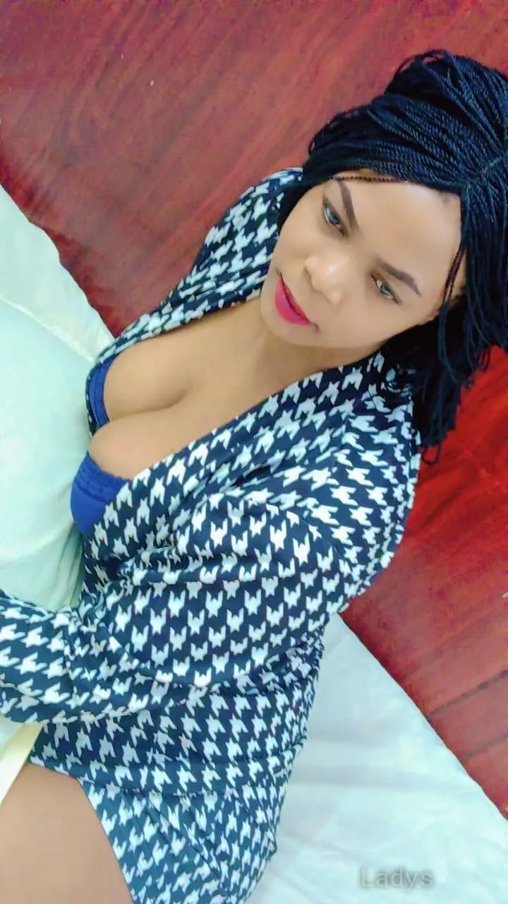 Bena, 25 years old Chennai escort girl with big tits, height 167 sm, Weight  kg