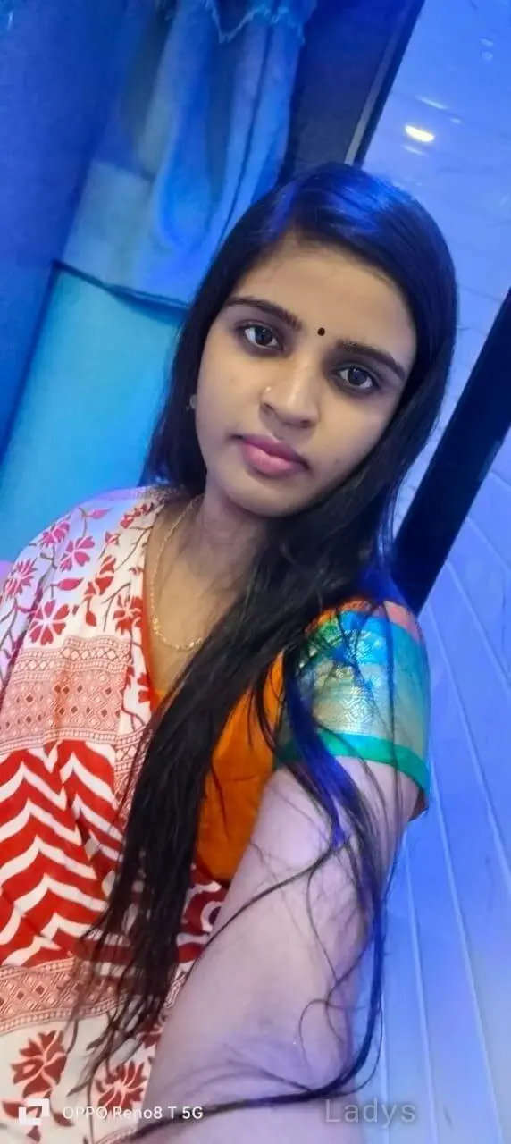 Diana,  years old Chennai escort girl with big tits, height  sm, Weight  kg
