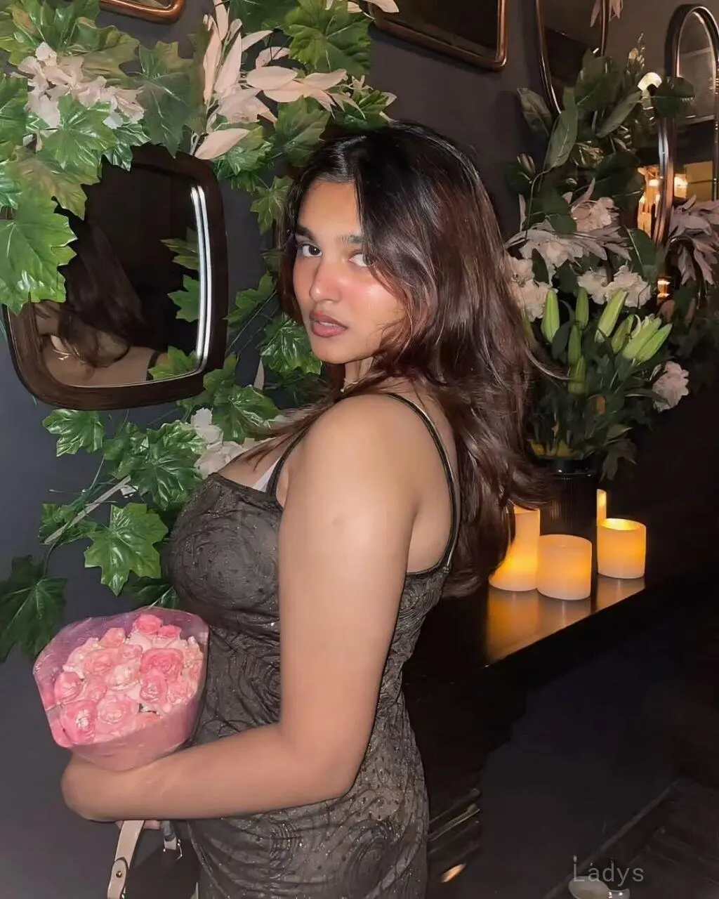 Divya, 21 years old Chennai escort girl with big tits, height 153 sm, Weight  kg