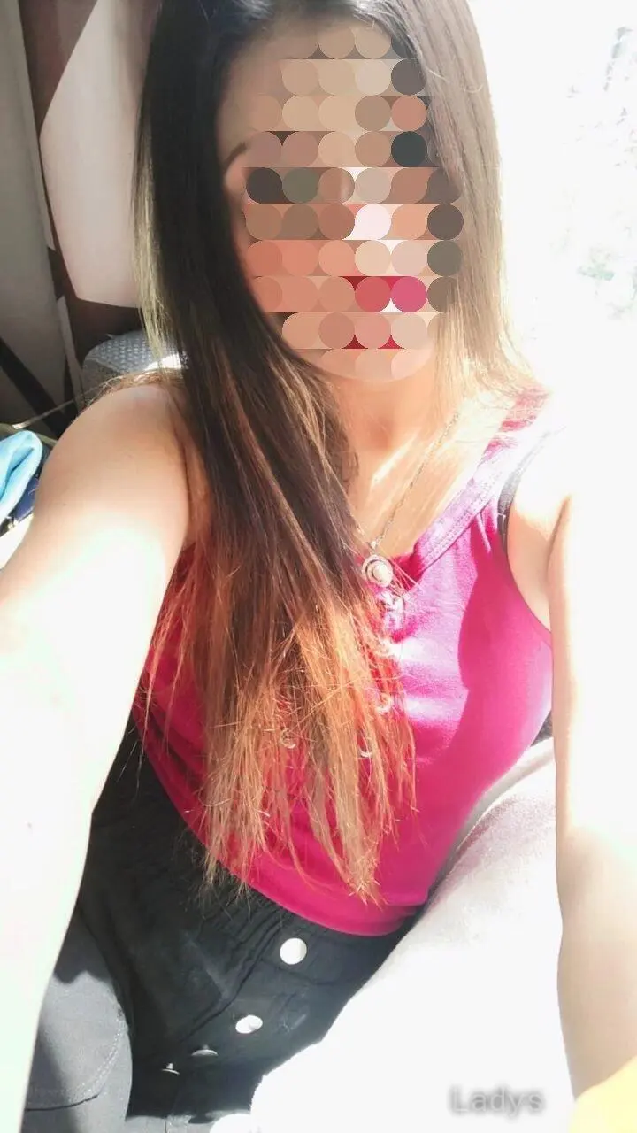 Joy, 24 years old Chennai escort girl with big tits, height 167 sm, Weight  kg