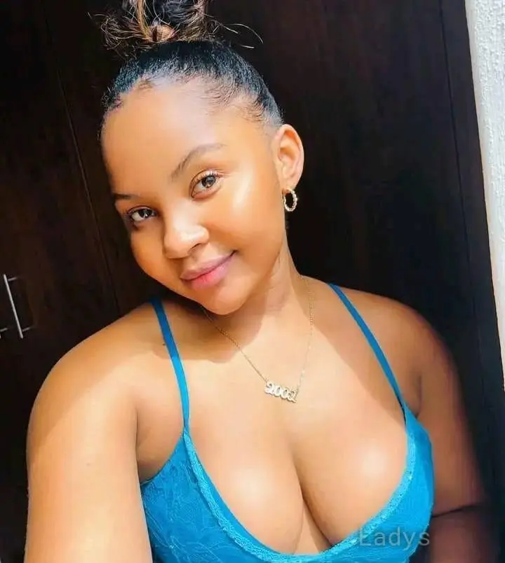 Lindy, 24 years old Chennai escort girl with big tits, height sm, Weight kg
