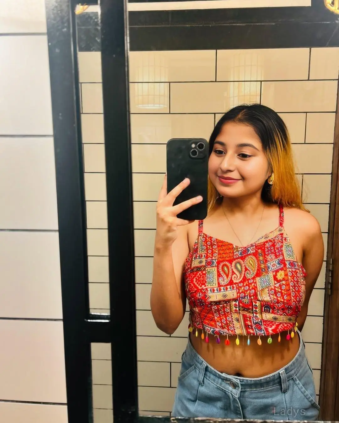 Prerna, 23 years old Chennai escort girl with big tits, height 153 sm, Weight  kg