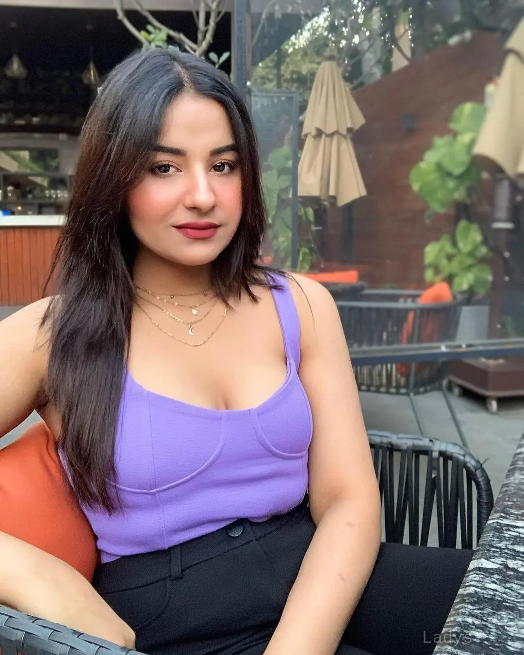 Purvi, 23 years old Chennai escort girl with big tits, height 154 sm, Weight  kg