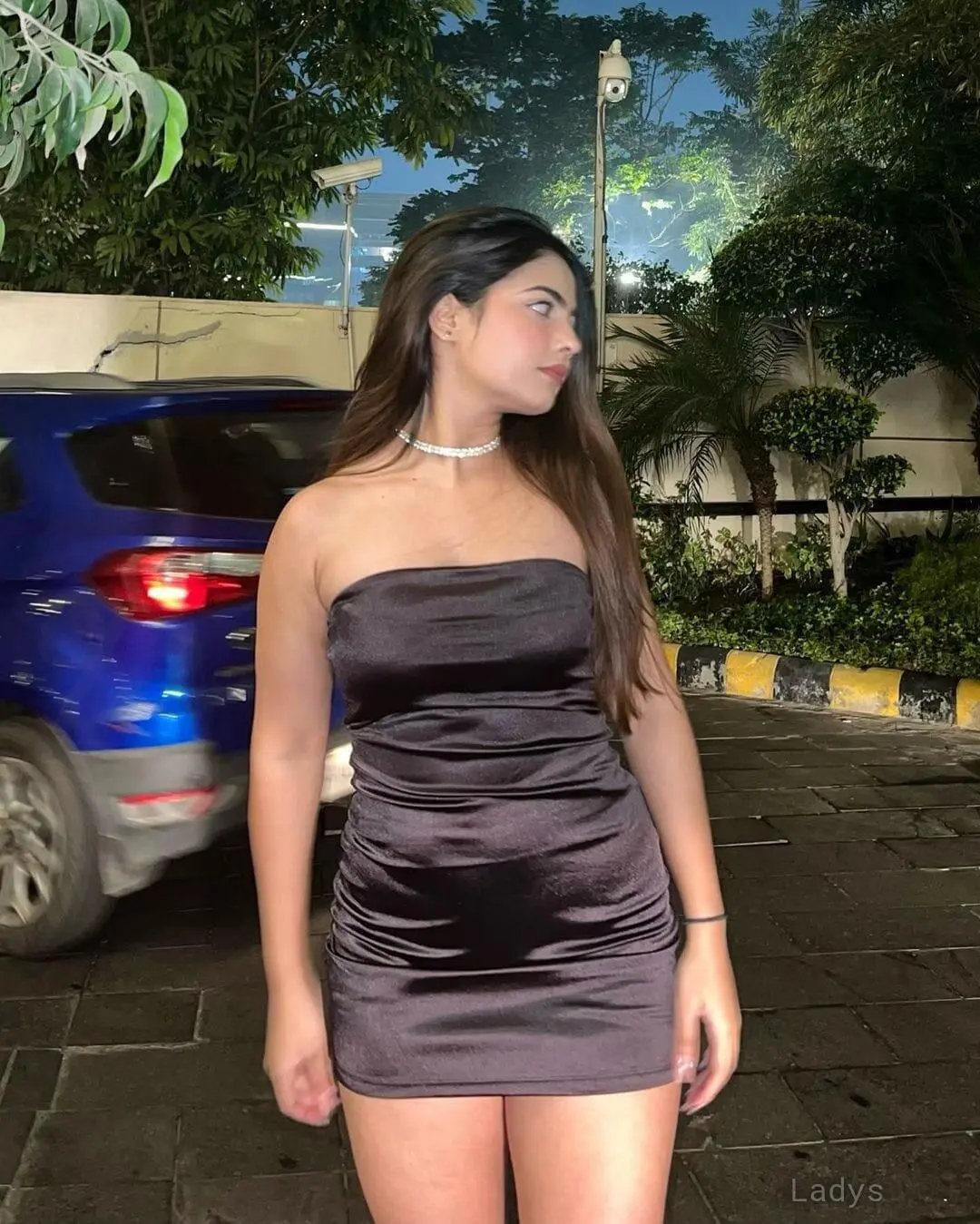 Rubina, 23 years old Chennai escort girl with big tits, height 183 sm, Weight  kg