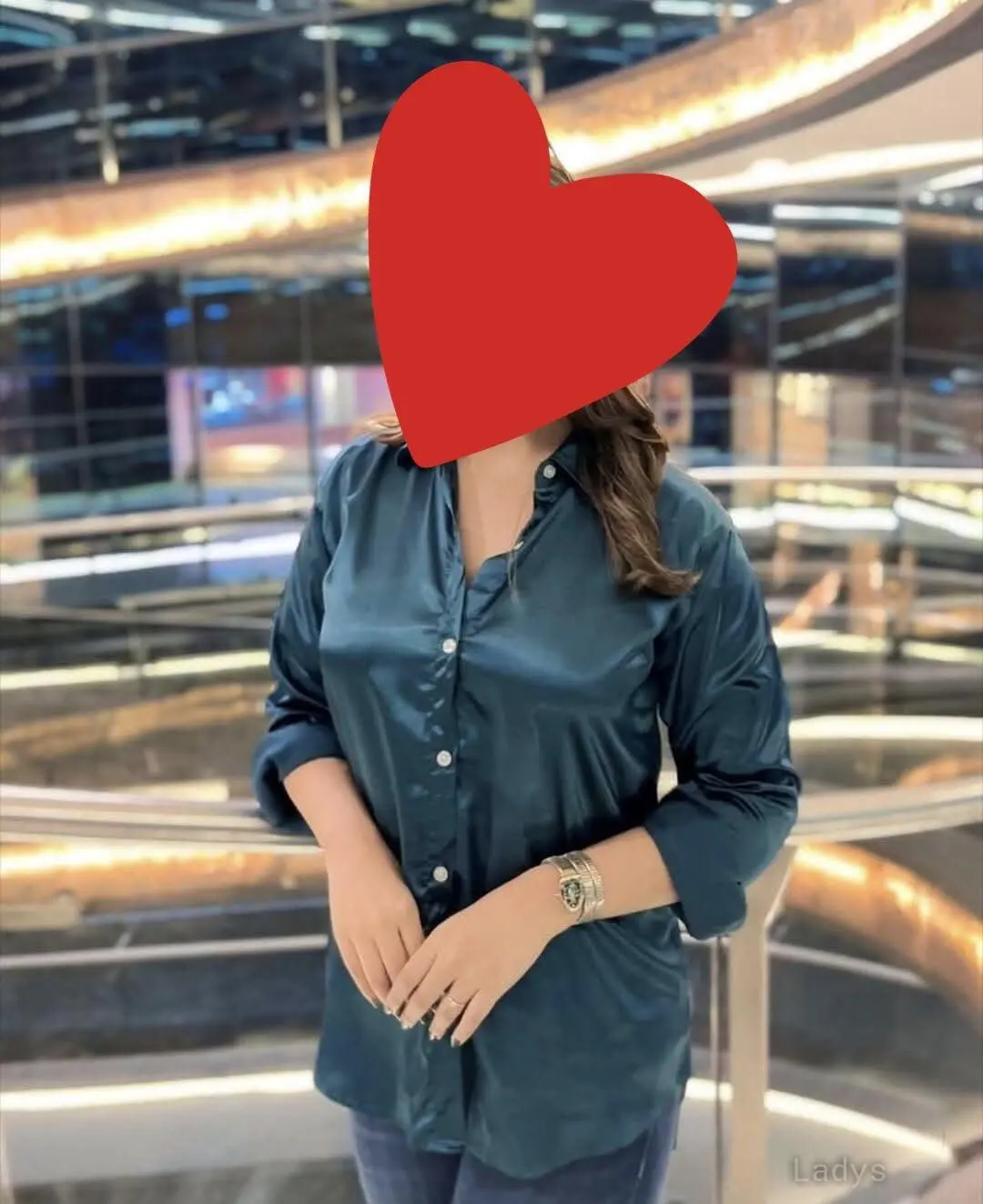 Sameksha Independent Meet and Cam, years old Chennai escort girl with big tits, height sm, Weight kg