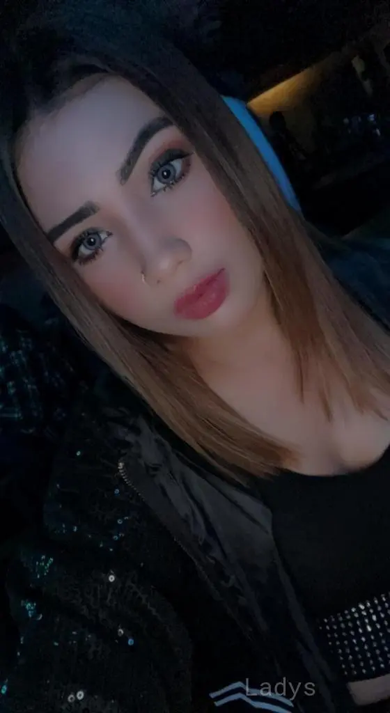 Silpa, 24 years old Chennai escort girl with big tits, height 153 sm, Weight  kg
