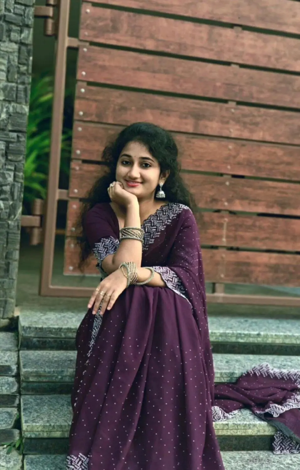 Tanvi, 23 years old Chennai escort girl with big tits, height 155 sm, Weight kg