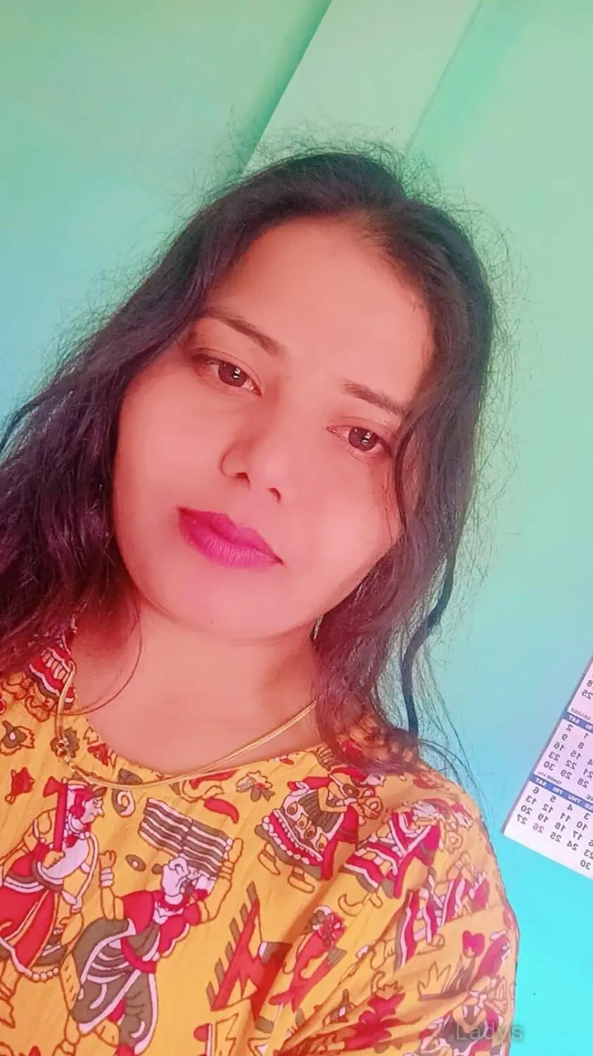 Addison, 23 years beautiful nude Chennai escorts girl, height 174 sm, Weight  kg