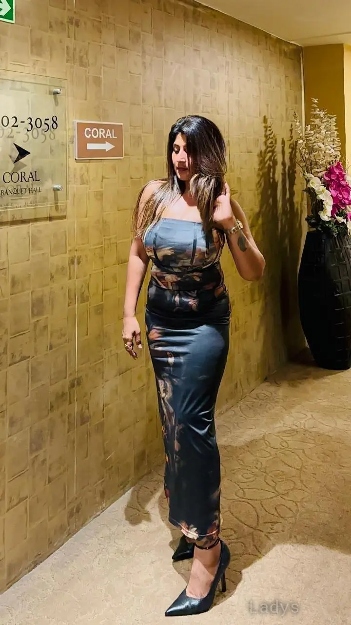 Ajay, 20 years beautiful nude Chennai escorts girl, height 175 sm, Weight  kg
