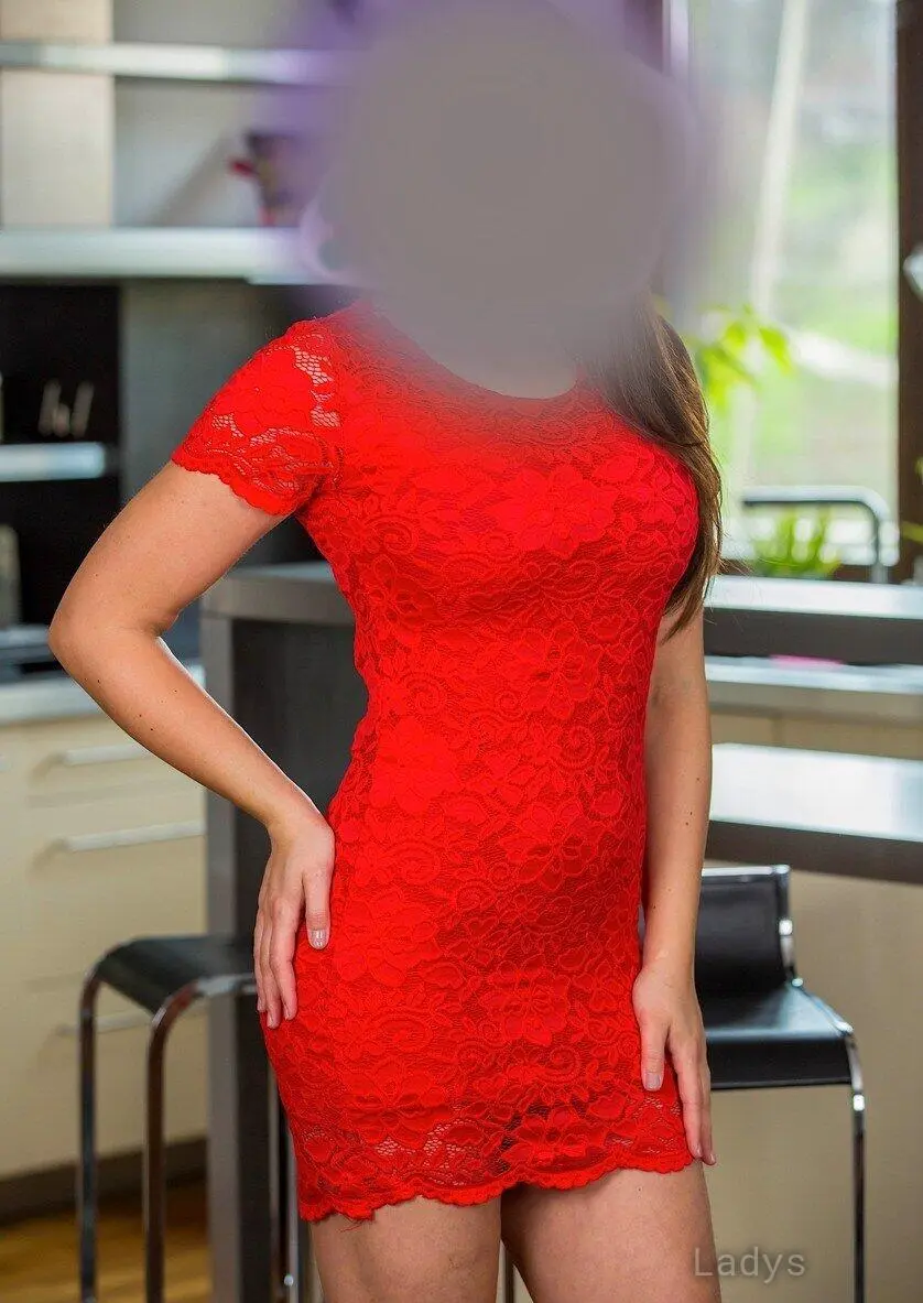 Alisha Gill, years beautiful nude Chennai escorts girl, height sm, Weight kg